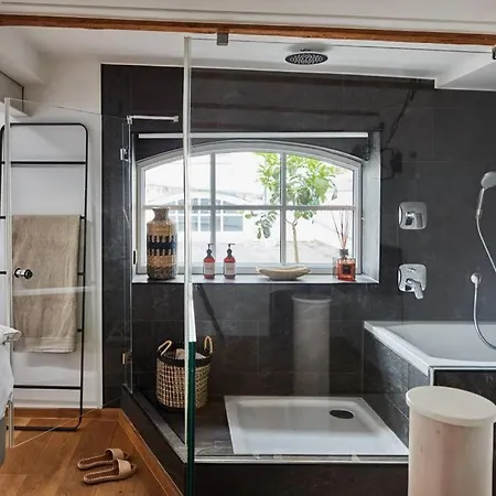 Apartament Tiny House Loft2d, Terrasse, Wifi, Romantik